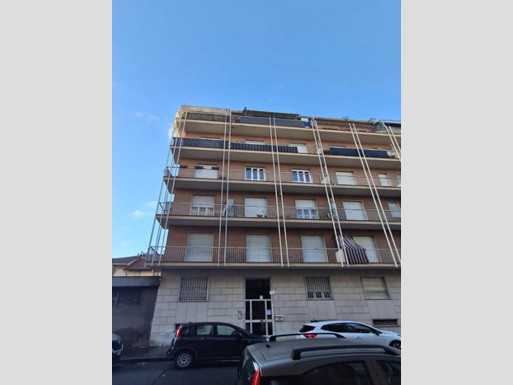 Bilocale in Vendita a Torino, 52'500&euro;, 57 m²