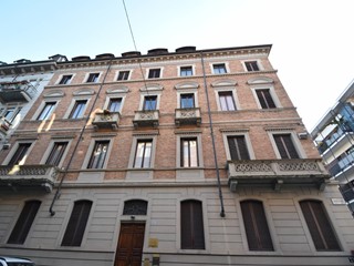 Trilocale in Vendita a Torino, 340'000&euro;, 95 m²