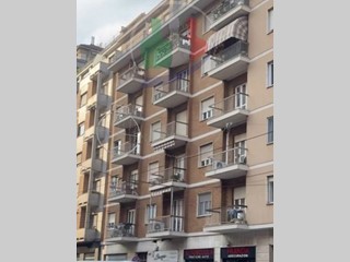 Quadrilocale in Vendita a Torino, 229'000&euro;, 95 m²