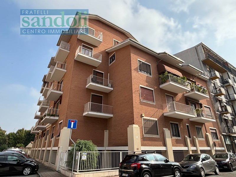 Trilocale in Vendita a Vercelli, 70'000&euro;, 75 m²