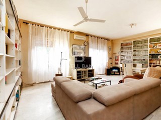 Quadrilocale in Vendita a Roma, 380'000&euro;, 133 m²