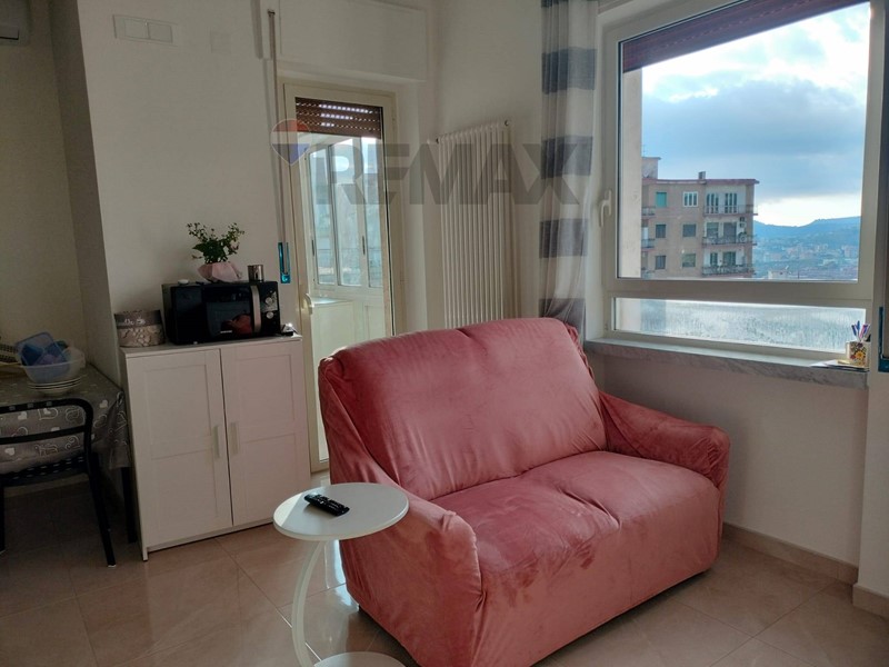 Bilocale in Affitto a Napoli, 800&euro;, 40 m²