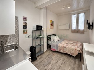 Monolocale in Vendita a Bologna, 78'000&euro;, 18 m²