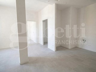 Trilocale in Vendita a Bologna, 340'000&euro;, 61 m²