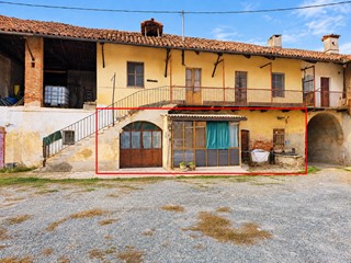 Bilocale in Vendita a Saluzzo, 70'000&euro;, 60 m²