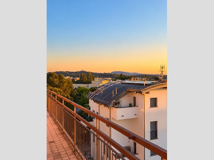 Quadrilocale in Vendita a Rimini, 370'000&euro;, 130 m², con Box
