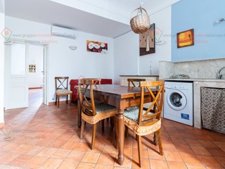 Trilocale in Affitto a Siracusa, zona ORTIGIA - UMBERTO, 900&euro;, 90 m²