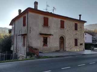 Appartamento in Vendita a Civitella di Romagna, 43'315&euro;, 202 m²
