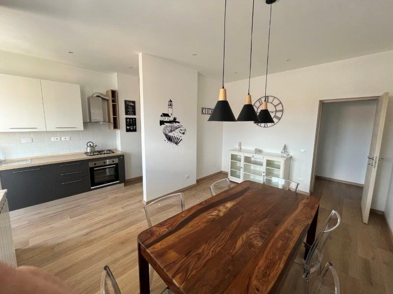 Quadrilocale in Affitto a Livorno, 3'500&euro;, 120 m², arredato