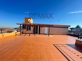 Attico in Vendita a Ciampino, 39'000&euro;, 22 m²