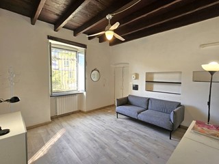 Quadrilocale in Vendita a Genova, 55'000&euro;, 70 m²