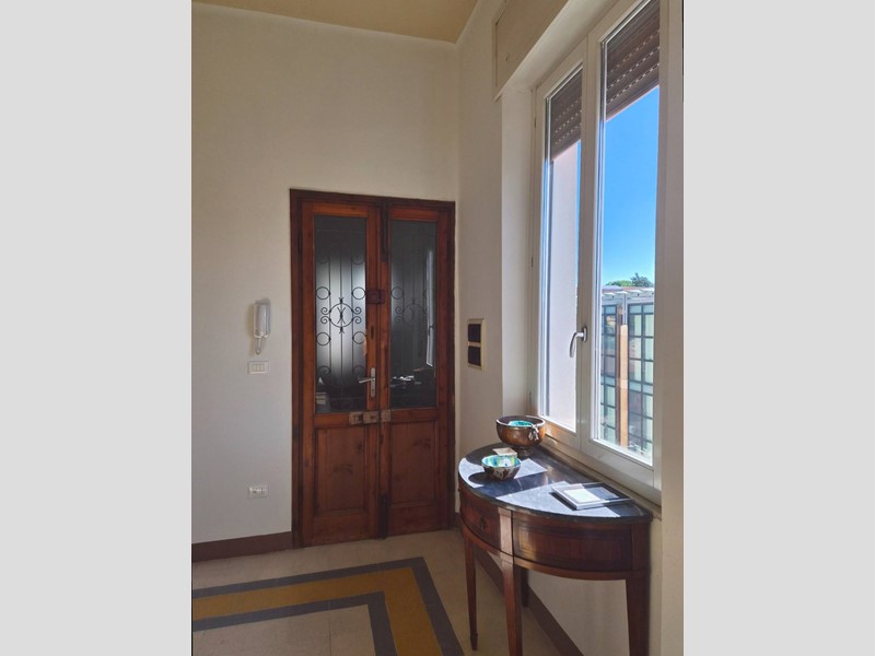 Appartamento in Vendita a Lucca, 360'000&euro;, 140 m²