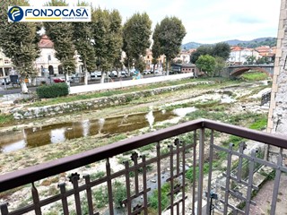Appartamento in Vendita a Carcare, 98'000&euro;, 125 m²