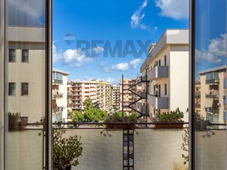 Quadrilocale in Vendita a Palermo, 240'000&euro;, 121 m²