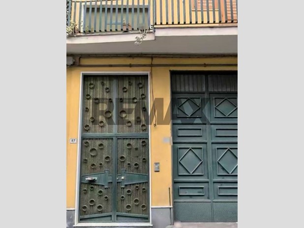 Trilocale in Vendita a Paternò, 109'000&euro;, 130 m²