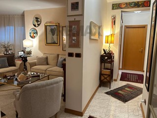 Quadrilocale in Vendita a Valverde, 210'000&euro;, 91 m²