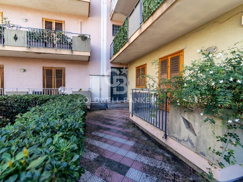 Trilocale in Vendita a Aci Sant'Antonio, 115'000&euro;, 95 m²