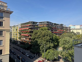 Bilocale in Vendita a Milano, 490'000&euro;, 81 m²