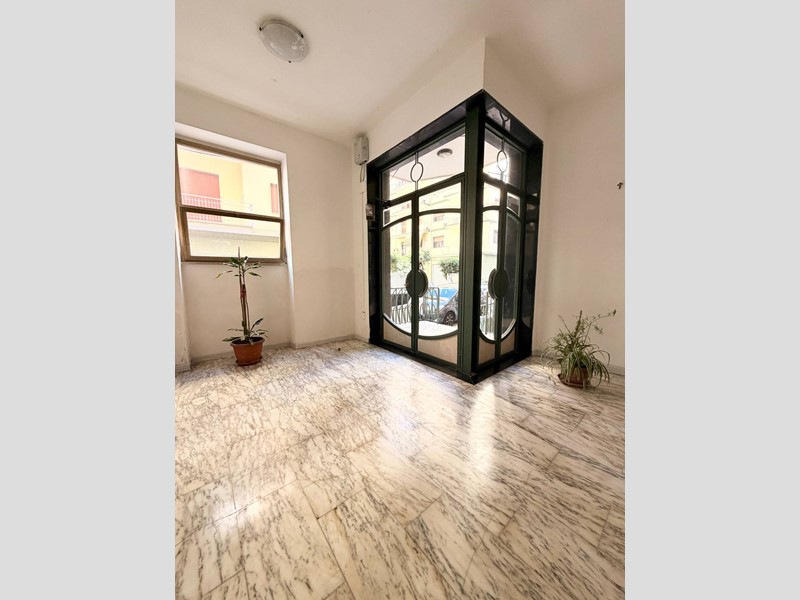 Bilocale in Affitto a Salerno, 1'100&euro;, 55 m²