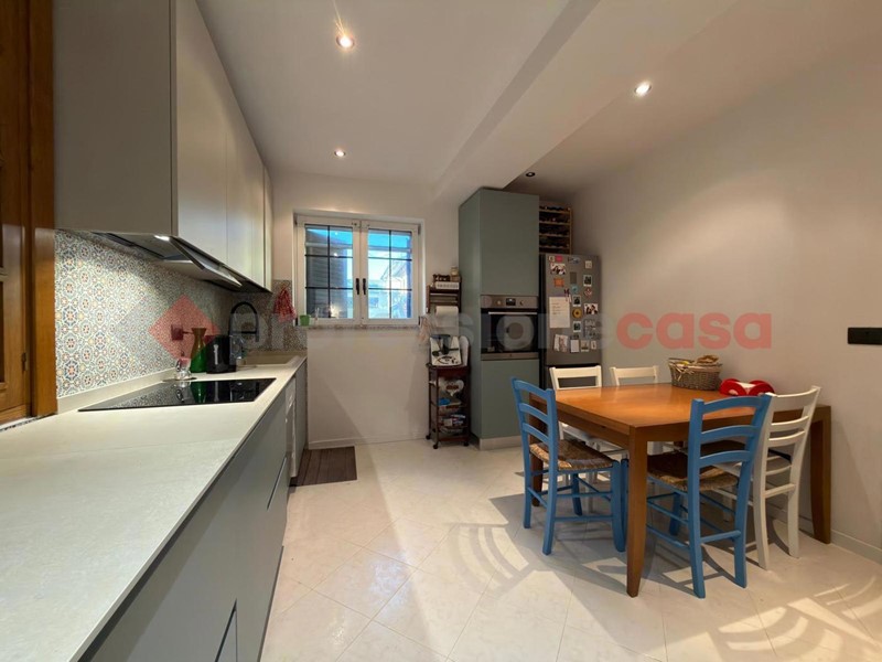 Quadrilocale in Vendita a Arezzo, 178'000&euro;, 112 m²