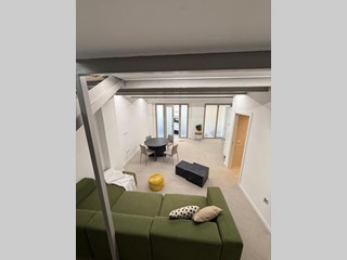 Appartamento in Vendita a Cagliari, 285'000&euro;, 140 m²