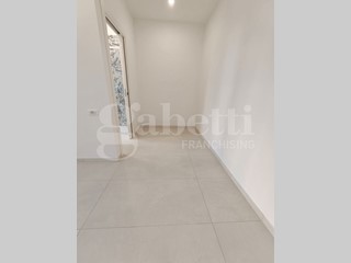 Bilocale in Vendita a Bologna, 175'000&euro;, 50 m²