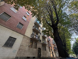 Trilocale in Affitto a Torino, 1'000&euro;, 70 m², arredato