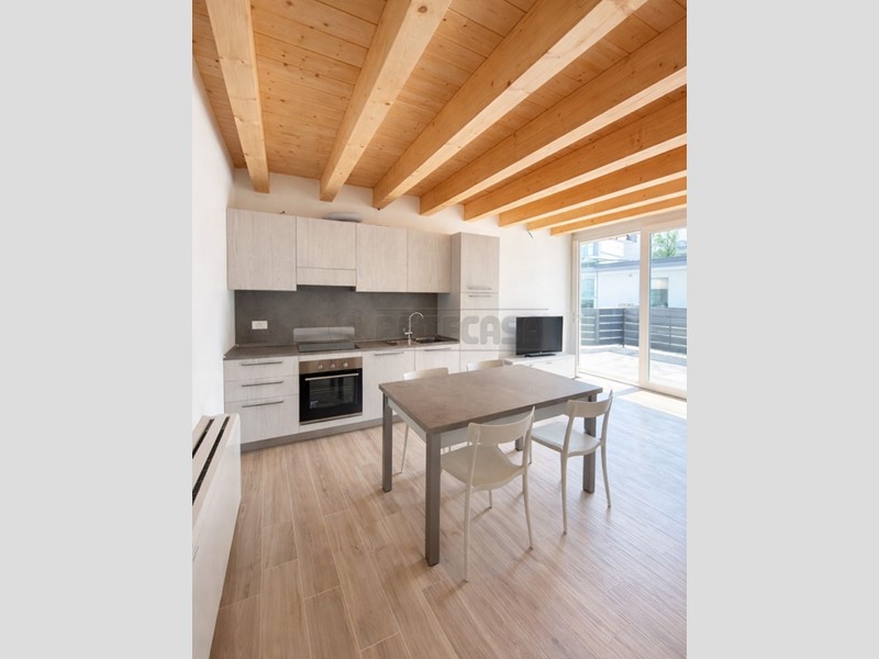 Appartamento in Affitto a Vicenza, 595&euro;, , arredato