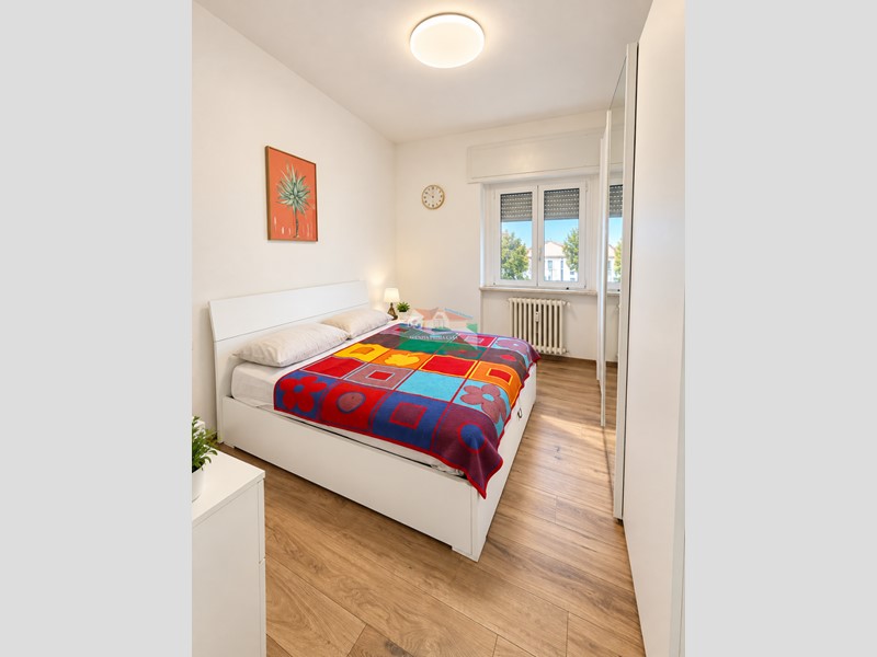 Quadrilocale in Vendita a Ravenna, 180'000&euro;, 90 m², con Box
