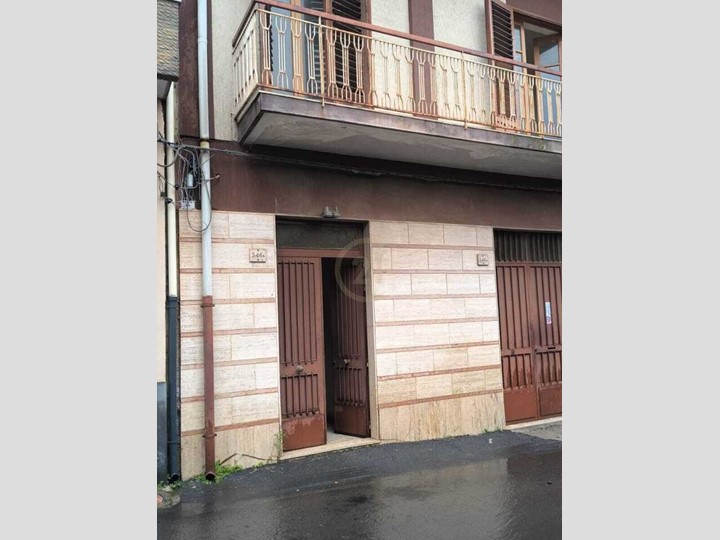 Bilocale in Affitto a Belpasso, zona Centro, 650&euro;, 50 m², arredato