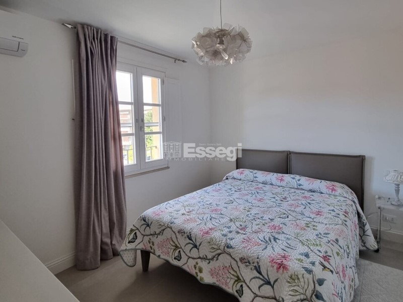 Appartamento in Vendita a Lucca, 500'000&euro;, 100 m², con Box
