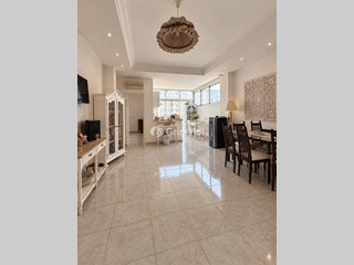 Quadrilocale in Vendita a Taranto, 110'000&euro;, 117 m², arredato
