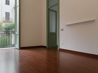Appartamento in Vendita a Palermo, 290'000&euro;, 138 m²