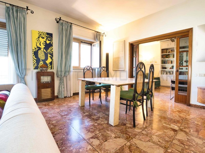 Appartamento in Vendita a Campiglia Marittima, zona Venturina Terme, 213'000&euro;, 163 m², arredato, con Box