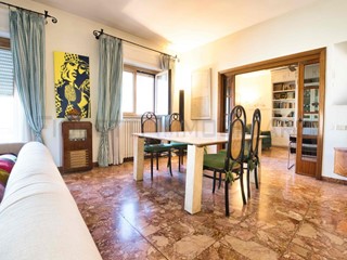 Appartamento in Vendita a Campiglia Marittima, zona Venturina Terme, 213'000&euro;, 163 m², arredato, con Box