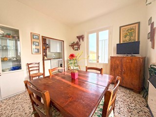 Trilocale in Vendita a Cecina, zona Cecina Marina, 265'000&euro;, 84 m²