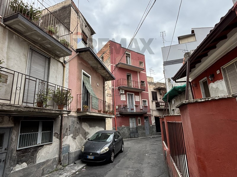 Trilocale in Vendita a Paternò, 29'000&euro;, 79 m²
