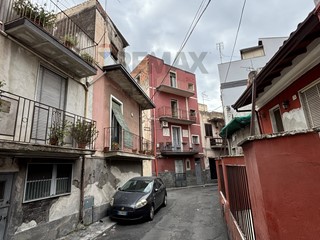 Trilocale in Vendita a Paternò, 29'000&euro;, 79 m²
