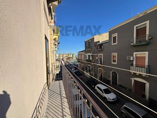 Trilocale in Vendita a Catania, 60'000&euro;, 90 m²