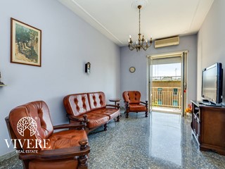 Trilocale in Vendita a Roma, 348'000&euro;, 90 m²
