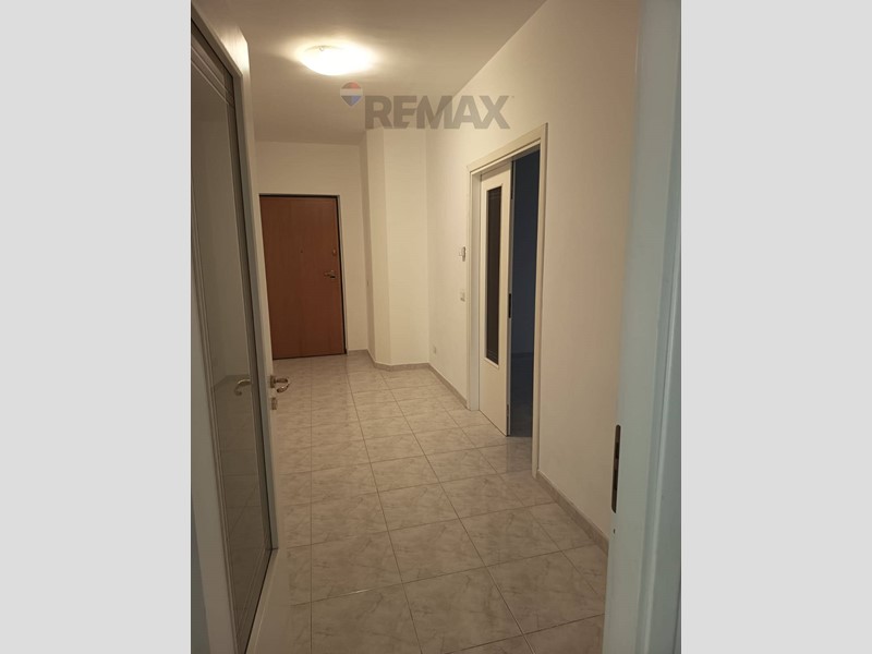 Quadrilocale in Affitto a Caltagirone, 650&euro;, 140 m²
