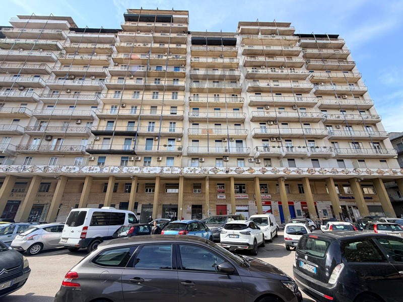 Quadrilocale in Vendita a Caltagirone, 64'000&euro;, 112 m²