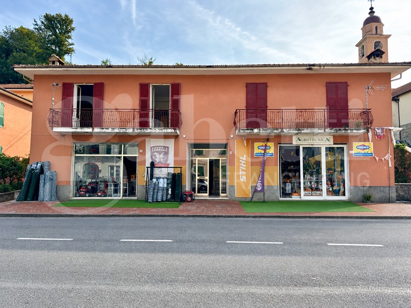 Trilocale in Vendita a Varese Ligure, 35'000&euro;, 80 m²