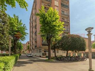 Trilocale in Vendita a Milano, 280'000&euro;, 75 m², arredato
