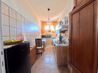Trilocale in Vendita a Roma, 359'000&euro;, 108 m²