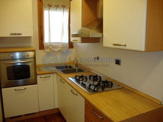 Bilocale in Vendita a Bologna, zona 02.Corticella, 215'000&euro;, 71 m², arredato