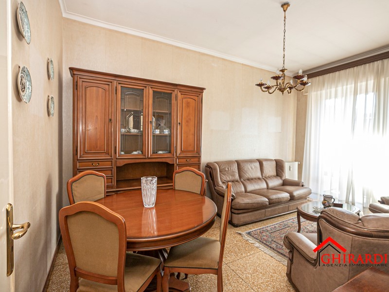 Appartamento in Affitto a Genova, zona Sestri Ponente, 500&euro;, 66 m², arredato