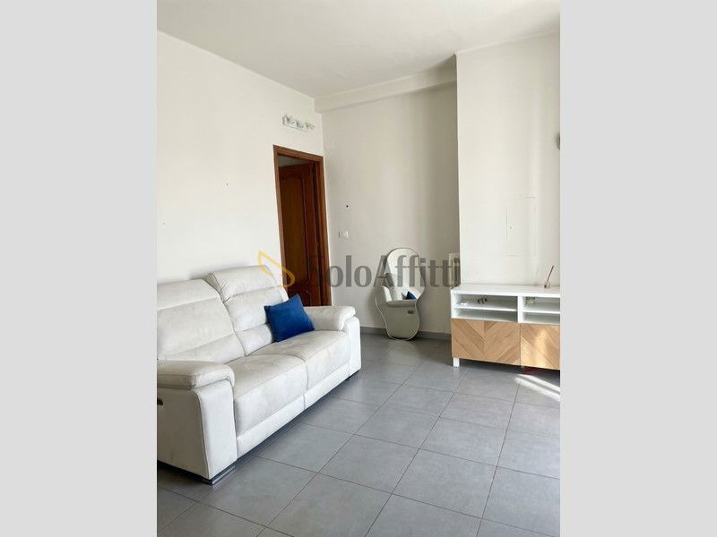 Trilocale in Affitto a Torino, zona San Paolo, 585&euro;, 75 m², arredato