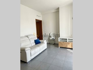 Trilocale in Affitto a Torino, zona San Paolo, 585&euro;, 75 m², arredato