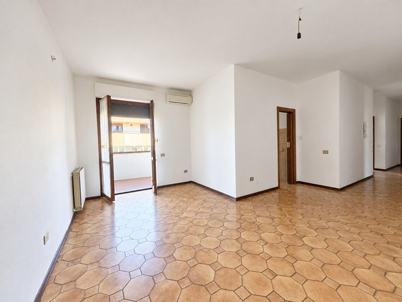 Quadrilocale in Vendita a Terni, zona gabelletta, 80'000&euro;, 106 m²